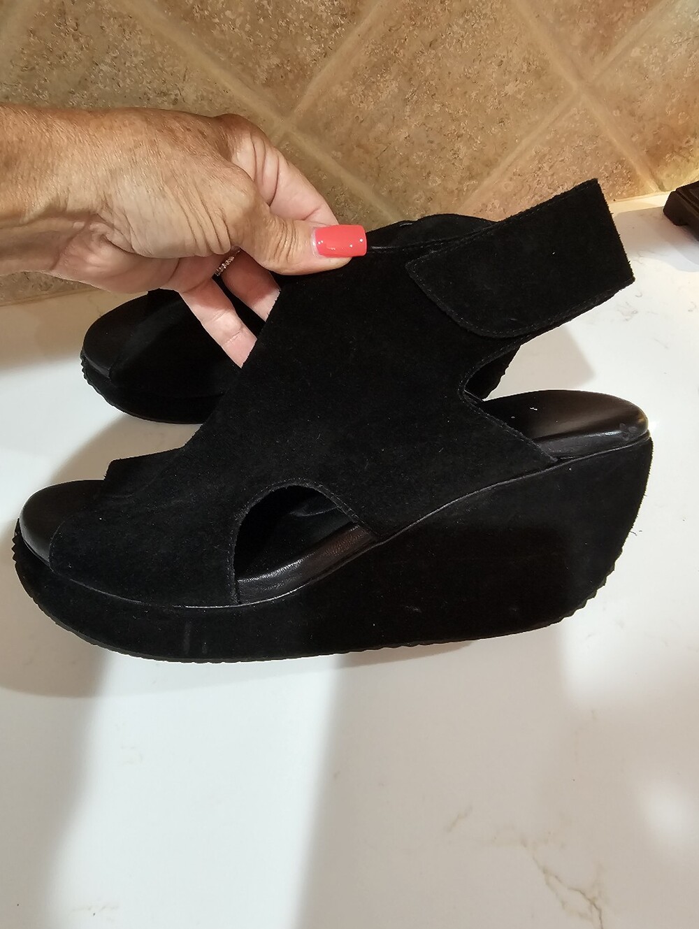 Volatile Black Women's Suede Wedge Sandals